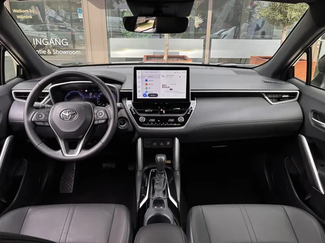 Toyota Corolla Cross 2.0 HP Hybrid First Edition | Trekhaak