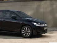 Volkswagen ID. Polo Life First Edition 52 kWh, 211 pk · Achteruitrijcamera · verwarmd stuurwiel ·