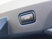 Kia Niro 1.6 GDi Hybrid ExecutiveLine | Camera | Leer | Schuifdak | Stoelverwarming+ventilatie | Elektr. stoelverstelling + achterklep | 18' LM | HUD |