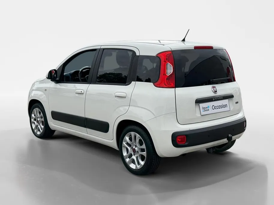 Fiat Panda 0.9 TwinAir Sempre | Bluetooth | Airco | Trekhaak | Stuurbediening | USB |