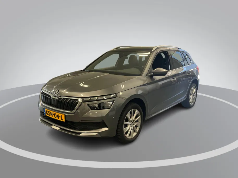 Škoda Kamiq 1.0 TSI 110pk DSG Business Edition · Camera · Trekhaak · Panoramadak · Apple/Android Car Play · Stoelverwarming · Clima · Navigatie · P-Sensoren · 17'' Inch ·