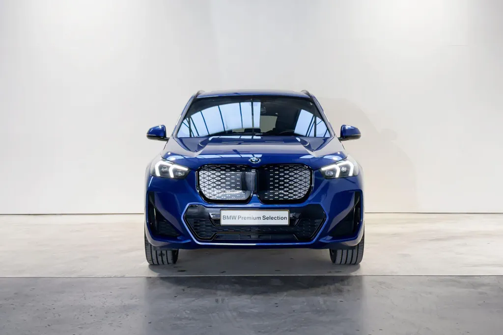 BMW iX1 xDrive30 67 kWh M Sport Edition