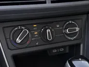 Volkswagen Polo 1.0 TSI 95pk DSG Style · Stoelverwarming · Apple/Android Car Play · P-Sensoren · Airco · IQ.Light · 15'' Inch ·