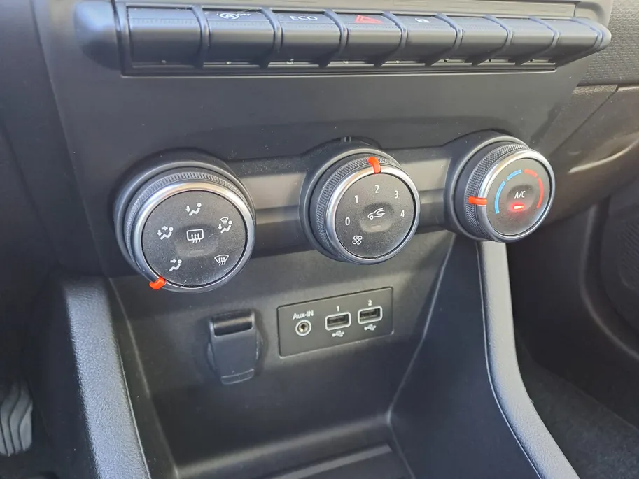 Renault Clio 1.0 TCe 90 Equilibre | Navigatie | Cruise | Rijstrooksensor met correctie | Airco | DAB | Apple Carplay/Android Auto