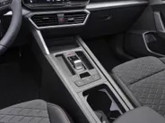 SEAT Leon FR Business 1.5 TSI eHybrid 150 kW / 204 PK Hb | Trekhaak | Metallic Lak | 18'' Lichtmetalen velgen | 5000,- Herwaardering!!!