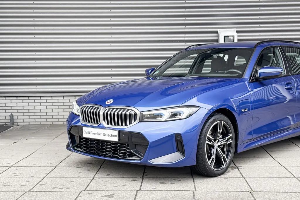 BMW 3 Serie Touring 330e xDrive