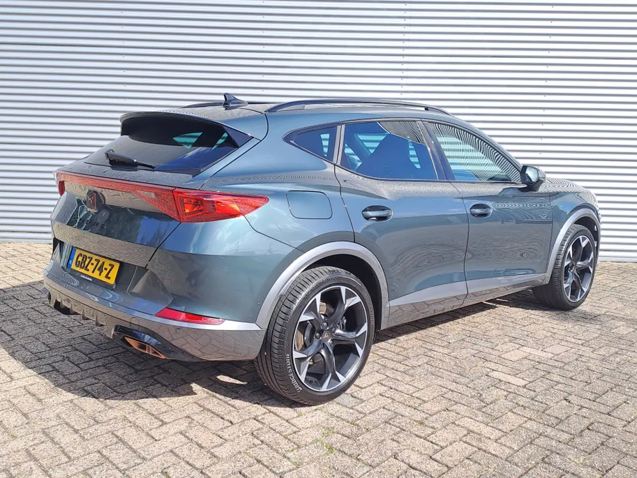 CUPRA Formentor 1.4 e-Hybrid VZ Copper Edition | Voorstoelen verwarmd | Automaat | ECC | Navi | Leer | Stuur verwarmd | Apple Carplay/Android Auto | Cruise control adaptief | SOH 93,6%