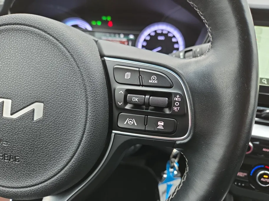Kia Niro 1.6i PHEV DynamicPlusLine Automaat | Climate & (adaptieve) cruise control | Stoelverwarming | SOH 99,9% | Dodehoek Detectie | Carplay & Android Auto | Camera | Navigatie | 12 Maanden BOVAG Garantie | NAP