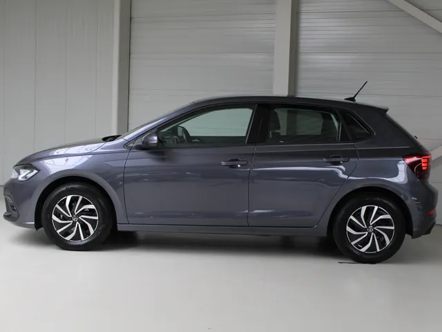 Volkswagen Polo 1.0 TSI Life DSG Airco | Radio | Lichtmetalen velgen |
