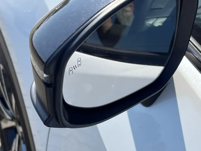 Toyota C-HR 2.0 PHEV 220 Dynamic | Stuur en Stoelverwarming