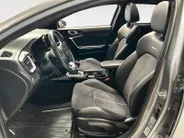 Kia ProCeed 1.0 T-GDI GT-Line | Elektrisch Glazen Schuif / Kanteldak | Apple Carplay / Android Auto | Navigatiesysteem | Stoel + Stuurverwarming | Licht + Regensensor | Parkeersensoren + Camera Achter | Cruise Control | 17” Lichtmetalen Velgen | Climate Control Rijst