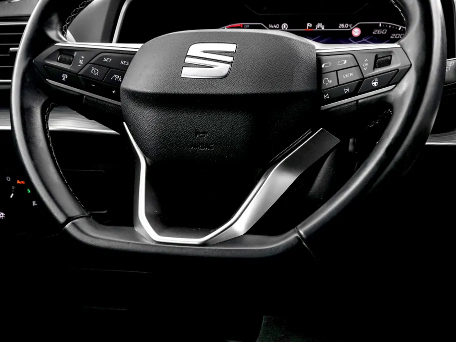 SEAT Tarraco 1.4 TSI 245pk e-Hybrid Xperience Business Intense · Camera · Inklap. Trekhaak · Keyless · Stuur- & Stoelverwarming · Dodehoeksensor · Elek. Achterklep ·