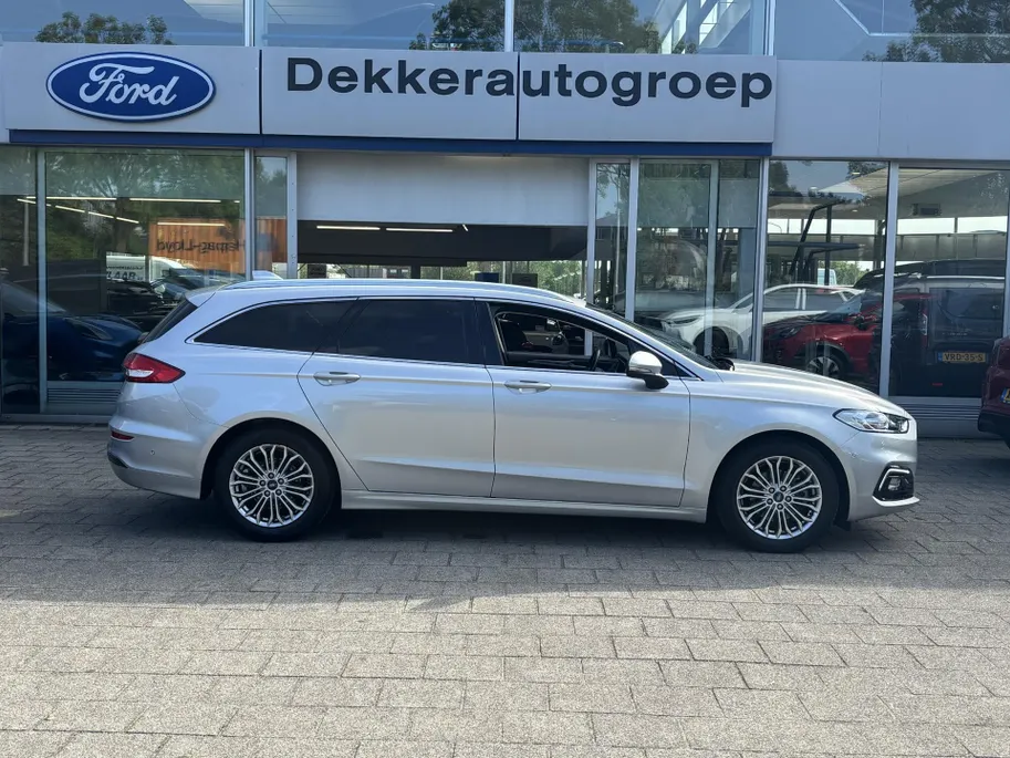 Ford Mondeo Wagon 2.0 IVCT HEV Titanium