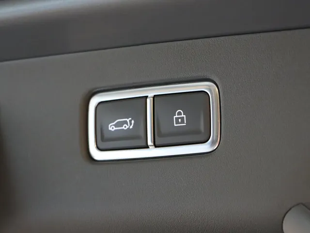 Kia EV9 First Edition 76.1 kWh
