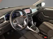 Volkswagen T-Roc 1.0TSI/110PK Life · Navigatie · Camera + Parkeersensoren · Apple/Android Car Play · Stoelverwarming ·