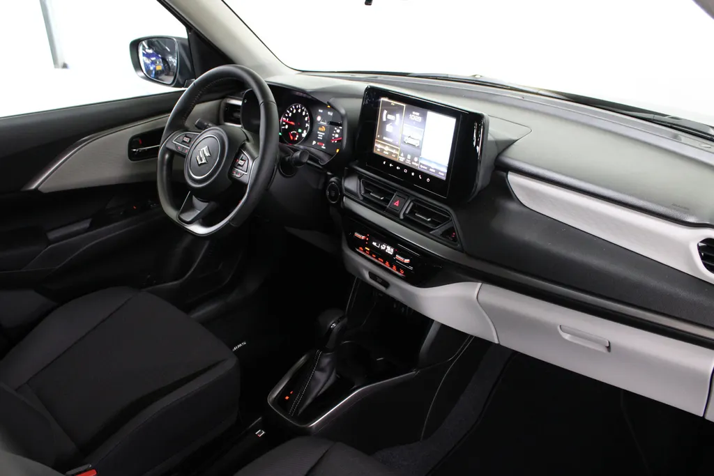 Suzuki Swift 1.2 Style Smart Hybrid Automaat / Navigatie / Keyless / Camera /