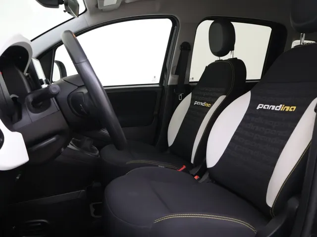 Fiat Panda 1.0 Hybrid Pandina