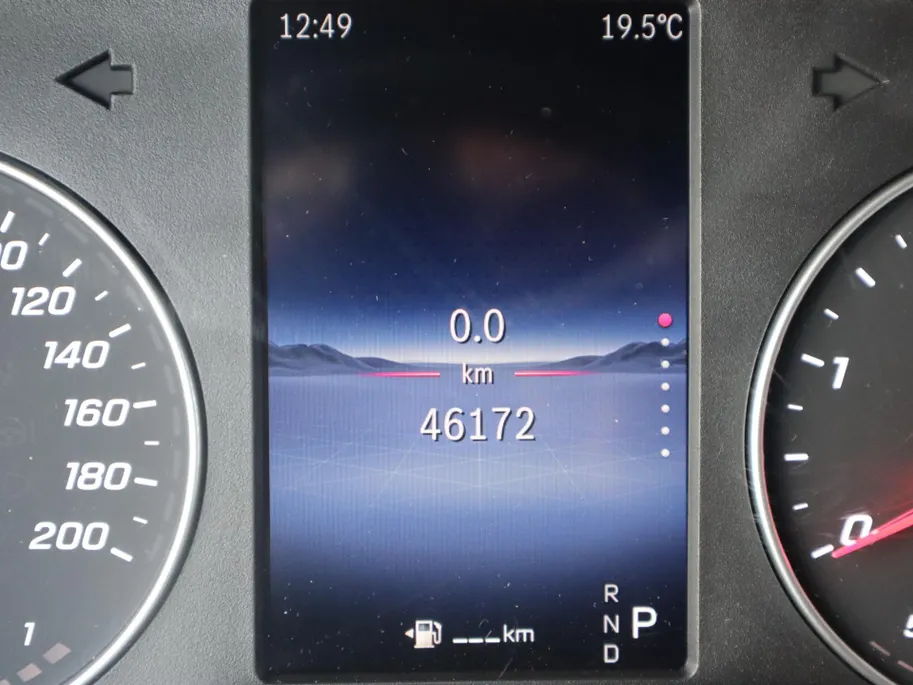 Mercedes-Benz Sprinter 317 CDI L2H2 LED METALLIC