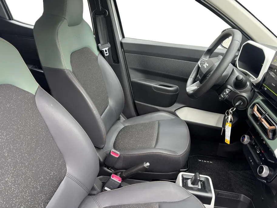 Dacia Spring Extreme 65 26.8 kWh AUTOMAAT NAVI AIRCO CAMERA APPLE CARPLAY ANDROID AUTO PAS 1600KM ZEER MOOIE AUTO GELIJK LEVERBAAR