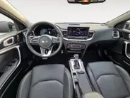 Kia XCeed 1.6i PHEV ExecutiveLine 1e Eigenaar | Dealer Onderhouden | Meest luxe uitvoering | Fabrieksgarantie | Stoelverwarming en Ventilatie | Carplay & Android | Camera | Dodehoek Detectie | Leder | Cruise Control Adaptief | Panorama Dak |