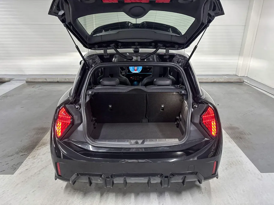 MINI Cooper 3-deurs Cooper C John Cooper Works M