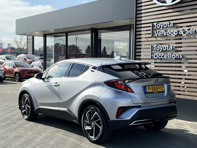 Toyota C-HR 2.0 Hybrid Dynamic | Parkeersensoren V+A