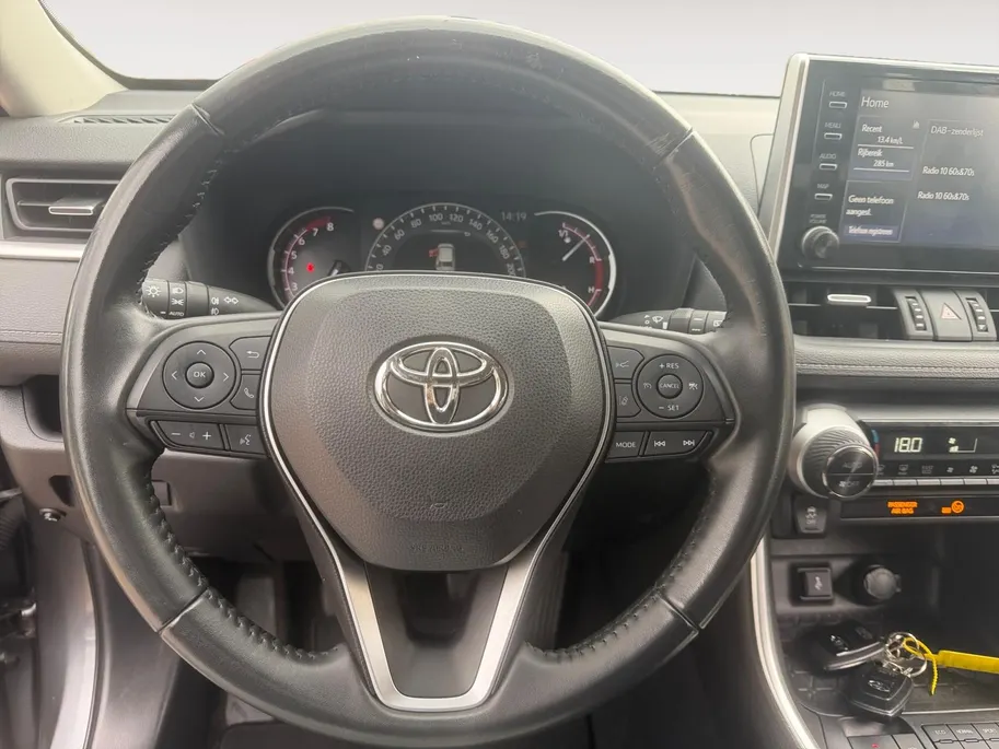 Toyota RAV4 2.0 VVT-iE Business | TREKHAAK! | 2000kg TREKKRACHT! | CRUISE/CLIMATE CONTROL | ACHTERUITRIJCAMERA | APPLE CARPLAY |