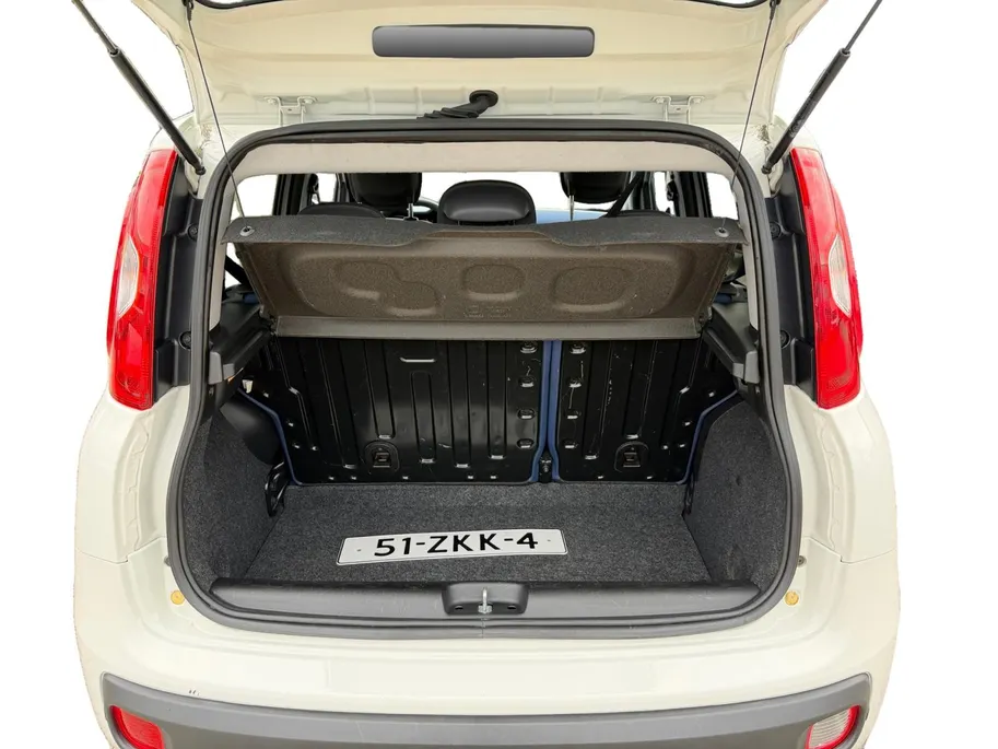 Fiat Panda 0.9 TwinAir Sempre | Bluetooth | Airco | Trekhaak | Stuurbediening | USB |