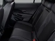 Volkswagen T-Roc 1.5 eTsi R-Line First Edition 150 pk 7 versn. DSG · Achteruitrijcamera · Electrische achterklep · Trekhaak