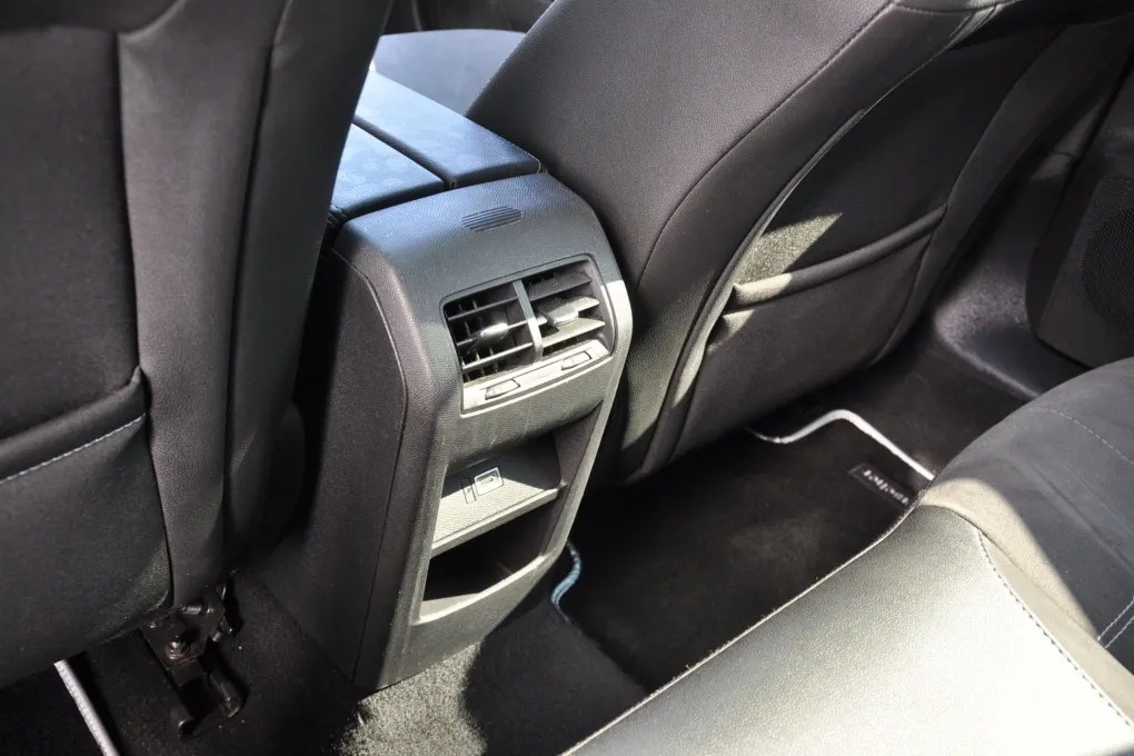 Opel Astra Sports Tourer 1.2 Turbo GS 19 inch Comfort Pakket Pano dak