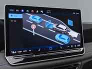 Volkswagen Tiguan 1.5 272pk DSG eHybrid R-Line Edition · Panoramadak · Wegklapbare Trekhaak · 360 Camera · Massage · Black Style · 20'' Inch · Garantie t/m 29-06-2030 of 100.000km