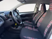 Citroën C1 1.0 e-VTi Feel | Zeer nette auto | Airconditioning | Bluetooth radio | All-season banden |
