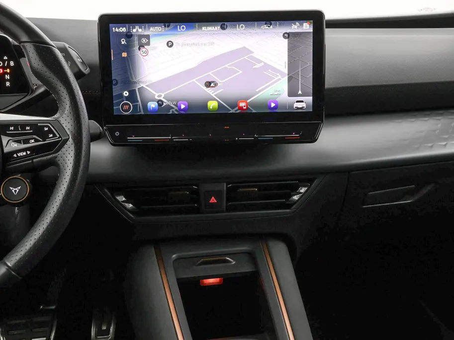 CUPRA Born Adrenaline 62 kWh 230pk · 95,6% · Camera · Apple/Android Car Play · Stuur- & Stoelverwarming · ACC · 19'Velgen · Keyless ·
