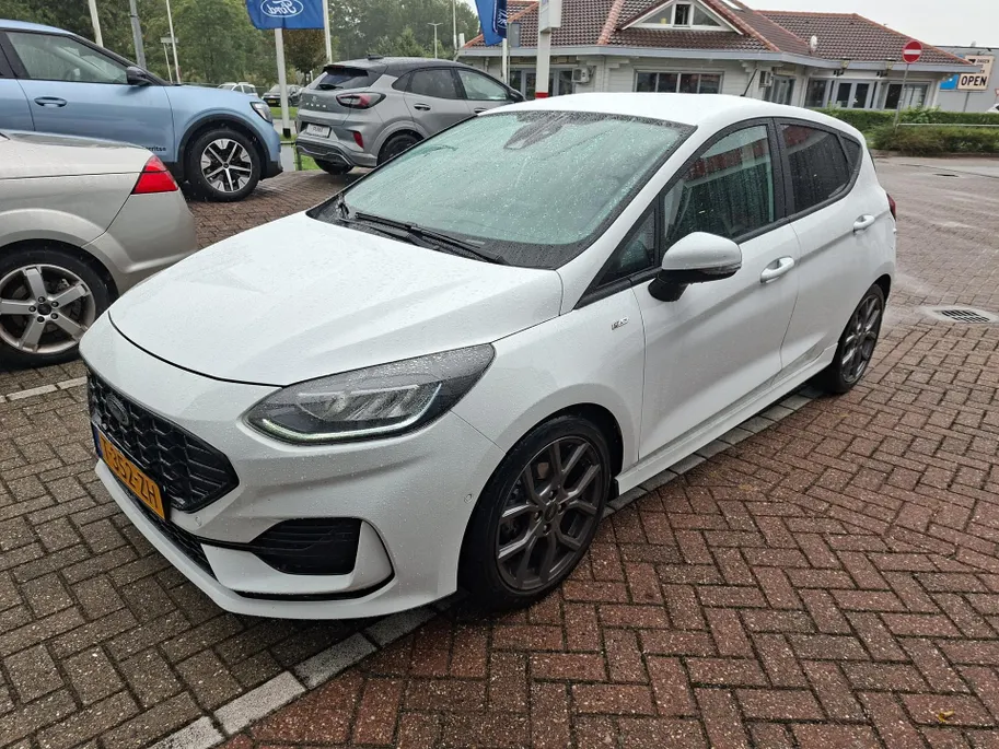 Ford Fiesta 1.0 EcoBoost Hybrid ST-Line X * CAMERA * NAVI * B & O * WINTER * PDC V&A *