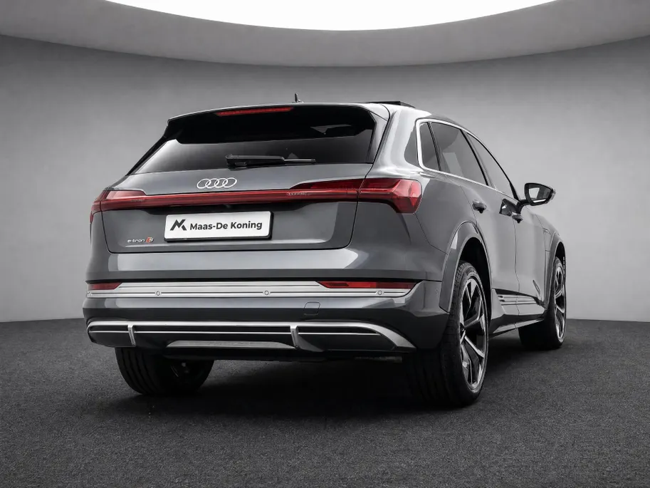 Audi e-tron S 503pk Quattro 95 kWh · SOH 95,3% · Panoramadak · Stoelventilatie · Luchtvering · 360gr. Camera · Elek. Voorstoelen · B&O Audio · 21'' Inch · Leder ·