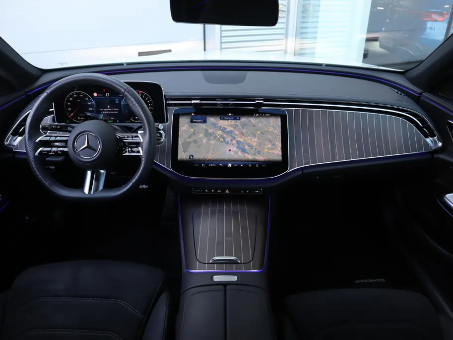 Mercedes-Benz E-Klasse Estate 300 e AMG Line l Keyless l Panoramadak l Stoelverwarming