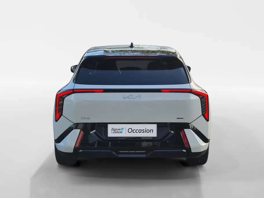 Kia EV4 GT-PlusLine 81.4 kWh | Climate Control | 360 Graden Camera | Memory Stoelen | Stoelverwarming | Stuurverwarming | Stoelventilatie | Open Dak | Navigatie | Elektrische Achterklep | DEMO |
