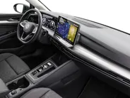Volkswagen Golf variant Life Edition 1.5 eTSI 116 pk 7 versn. DSG · Achteruitrijcamera · draadloze telefoonlader · Trekhaak inklapbaar, met elektrische ontgrendeling ·