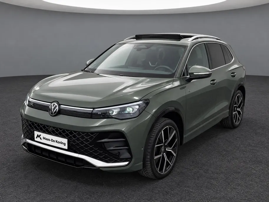 Volkswagen Tiguan 1.5eTSI/150PK R-Line · Panoramadak · Trekhaak · 360°Camera + Parkeersensoren · Garantie t/m 28-03-2028 of 100000km.