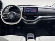 Fiat 500 La Prima 42 kWh | Adapt. Cruise Control | Apple Carplay/Android Auto | Climate Control | Achteruitrijcamera | Parkeersensoren rondom | 12 maanden garantie!
