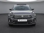 Volkswagen T-Roc 1.5 TSI 150pk DSG R-Line · Panoramadak · Camera · Dodehoeksensor · Keyless · Apple/Android Car Play · 19'Velgen ·