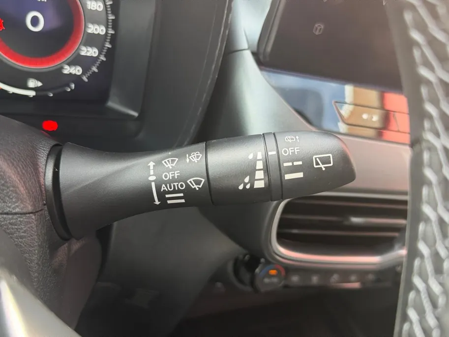 Nissan Juke 1.6 Hybrid N-Design WK DEAL € 500,- korting |Lichtmetalen velgen | Metallic lak| Navigatie | Camera | Automaat | Stuur/Stoel verwarming