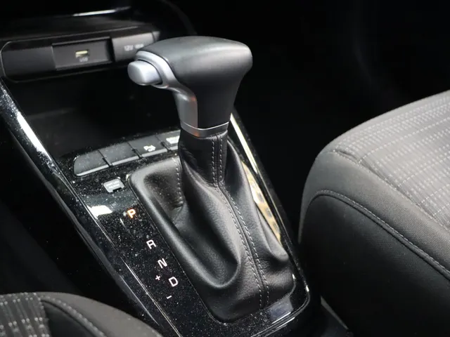 Kia Stonic 1.0 T-GDi MHEV DynamicLine Automaat-Trekhaak