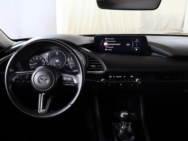 Mazda 3 2.0 e-SA-G Exclusive-line | Head-Up display | Camera