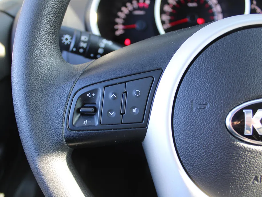 Kia Venga 1.6 CVVT 20th Anniversary | Airco | Navi | Cruise | Camera | 16' LM | All season banden | Dealeronderhouden |