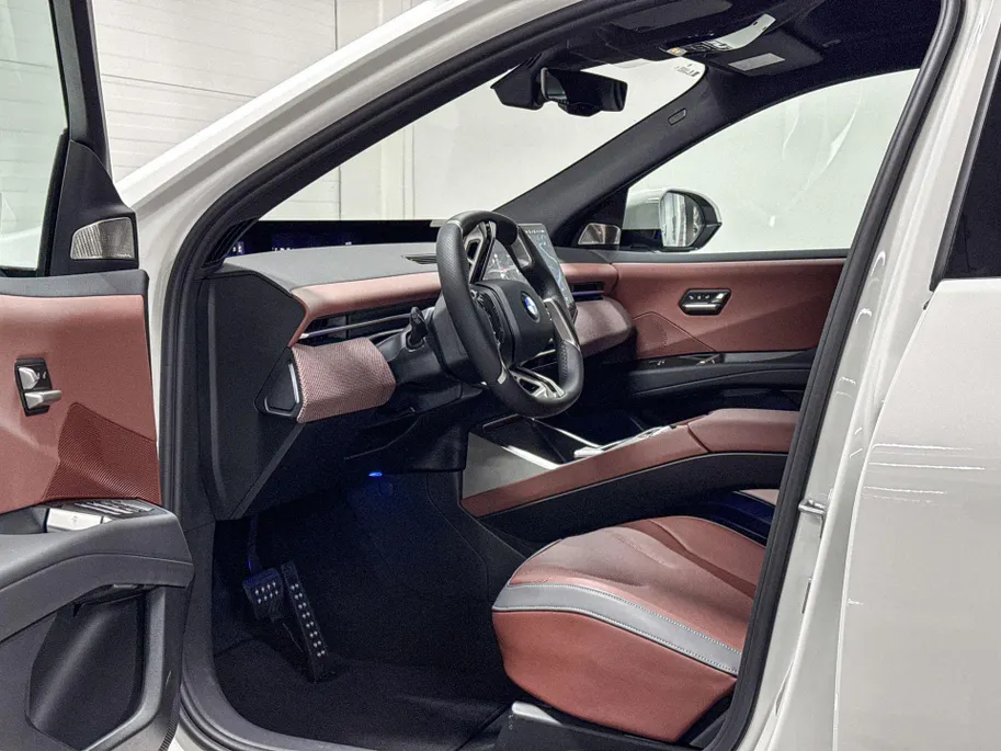 BMW iX3 50 xDrive