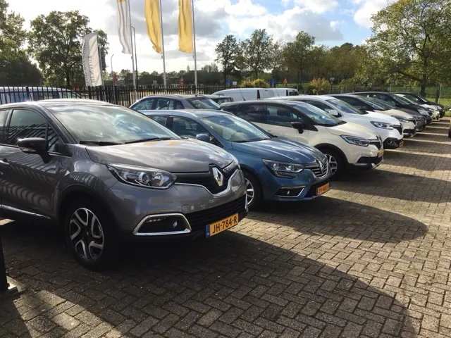 Renault Clio E-Tech Full Hybrid 145PK techno | CAMERA | CLIMAT CONTROL | CARPLAY