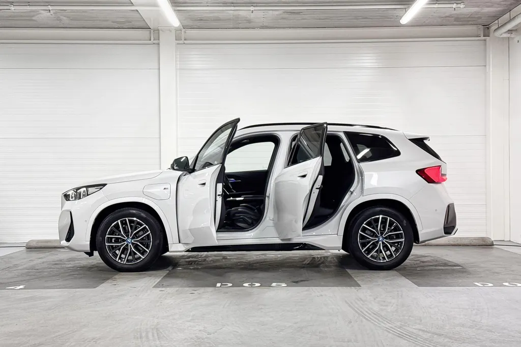 BMW X1 xDrive25e