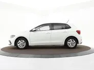 Volkswagen Polo 1.0 TSI 110pk DSG Style · Camera · Apple/Android Car Play · Dodehoeksensor · Parkeer Assistent · Stoelverwarming · Active Info Display ·