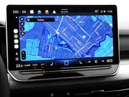 Volkswagen Golf Life Edition 1.5 eHybrid 204 PK 6 versn. DSG · Achteruitrijcamera · Draadloze telefoonlader · Comfort pakket ·
